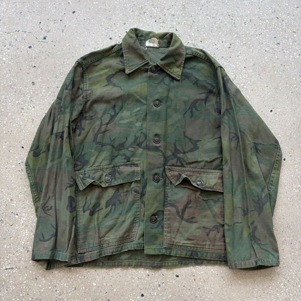Vintage 70s Camo Canvas Utility Shirt Jacket